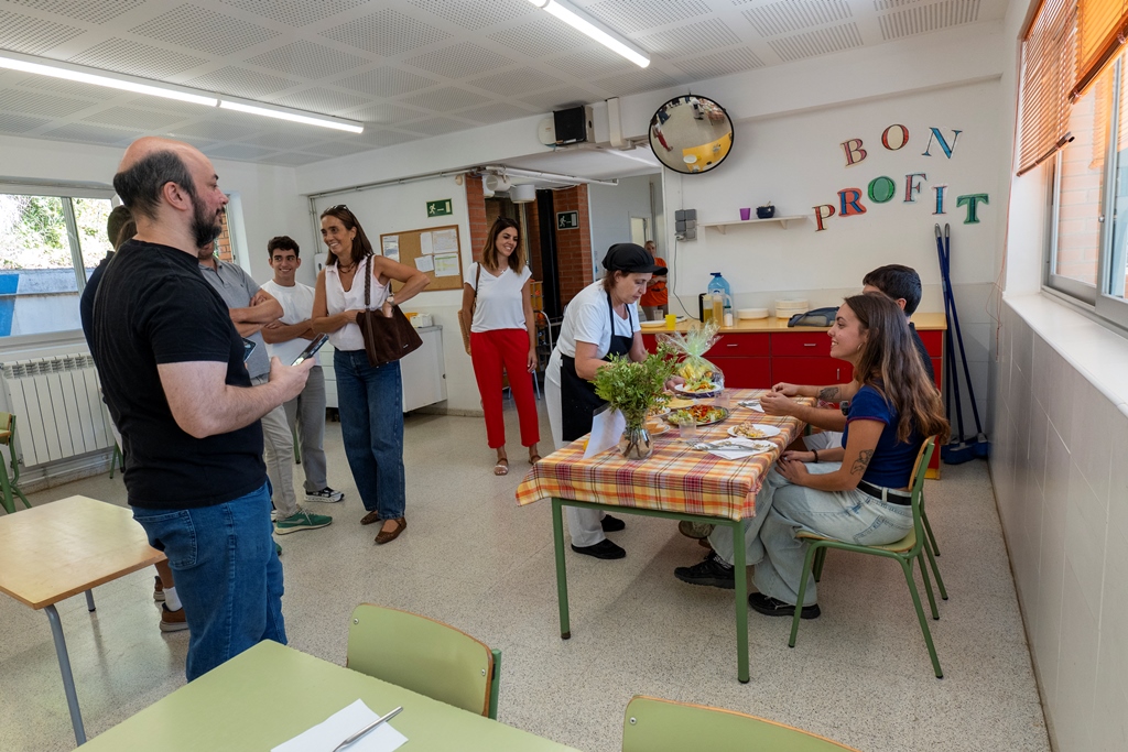 Ginestà ha tastat el dinar d'aquest dimecres. || M. A. Ginestà ha tastat el dinar d'aquest dimecres. || M. A.