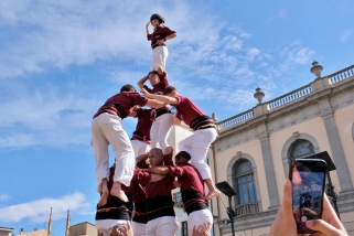 Els Castellers de Castellar a Llagostera. || CEDIDA